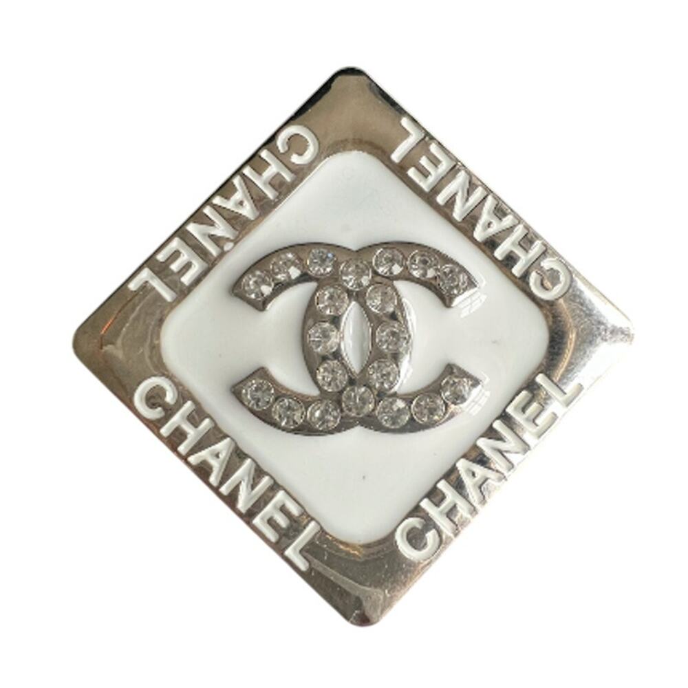 Chanel Silver and White Square Badge Crystal CC Brooch Winter 2023 (CCXX014)